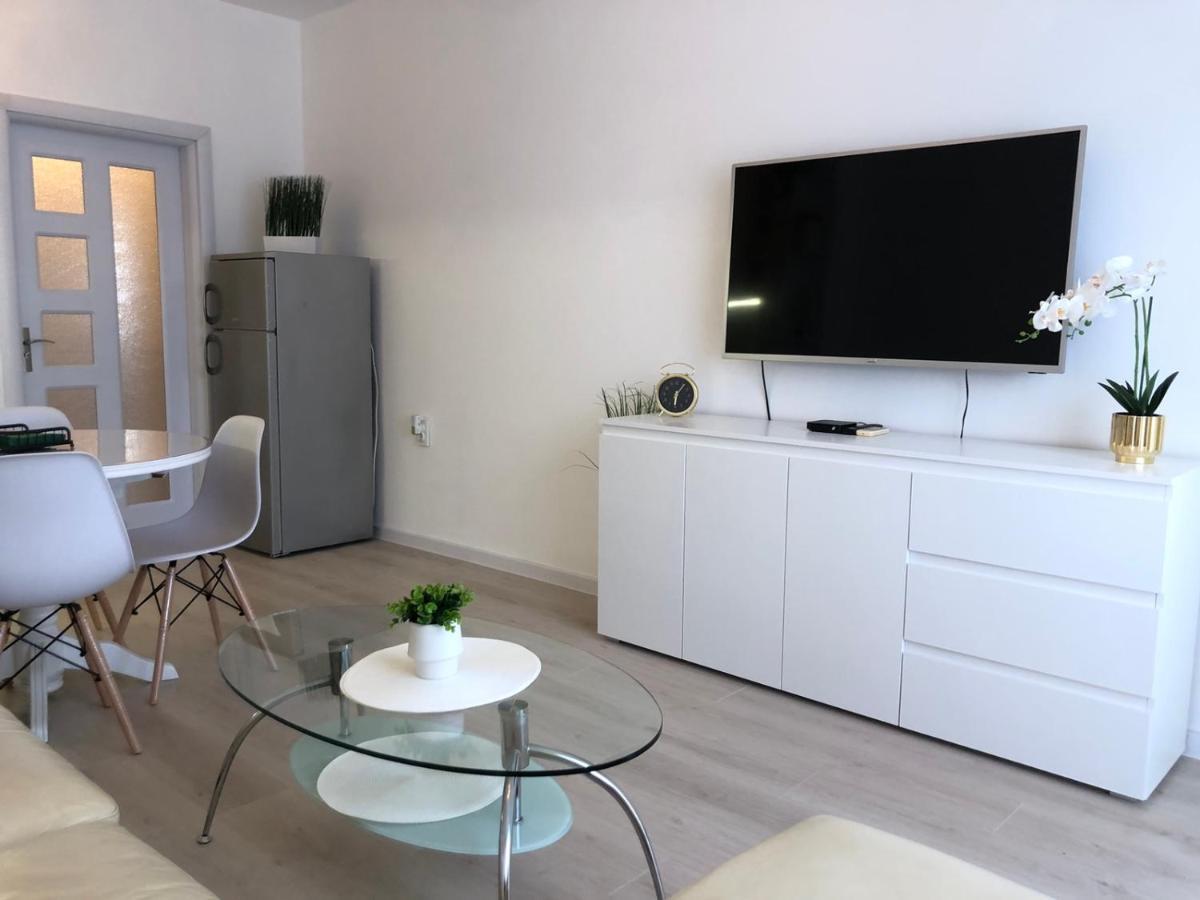 Magnolia Apartment Варна Экстерьер фото